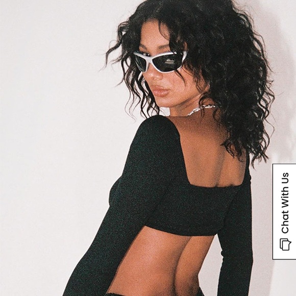 Square neck underwire crop top - Picture 7 of 7